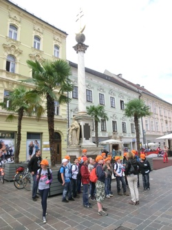 ... als nächstes gingen wir zum Alten Platz und der Pestsäule ...