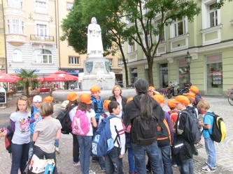 ... und zum Denkmal des Bernhard von Spanheim ...